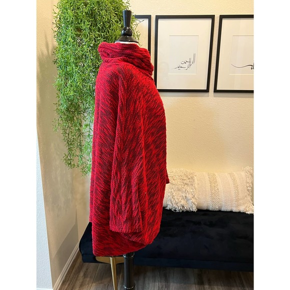 Threads 4 Thought Poncho - Picture 5 of 7